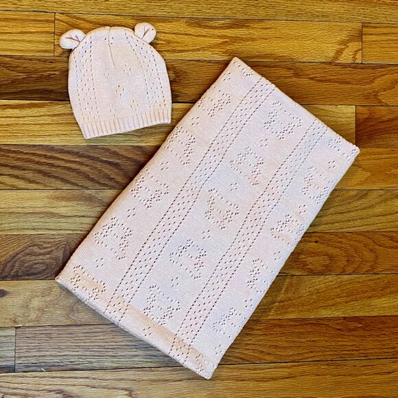 Stepping Stones First Steps Hat & Baby Blanket Set, Infant 0-6 months - Picture 1 of 7